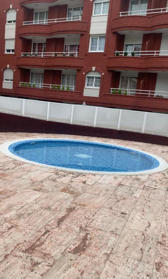 Castro Holidays - Centrico Piscina Urbanizacion Garaje Gratis Castro Urdiales Exterior photo